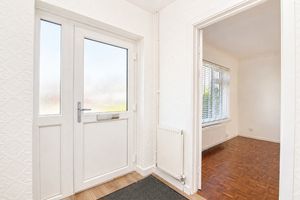 Entrance Hallway- click for photo gallery